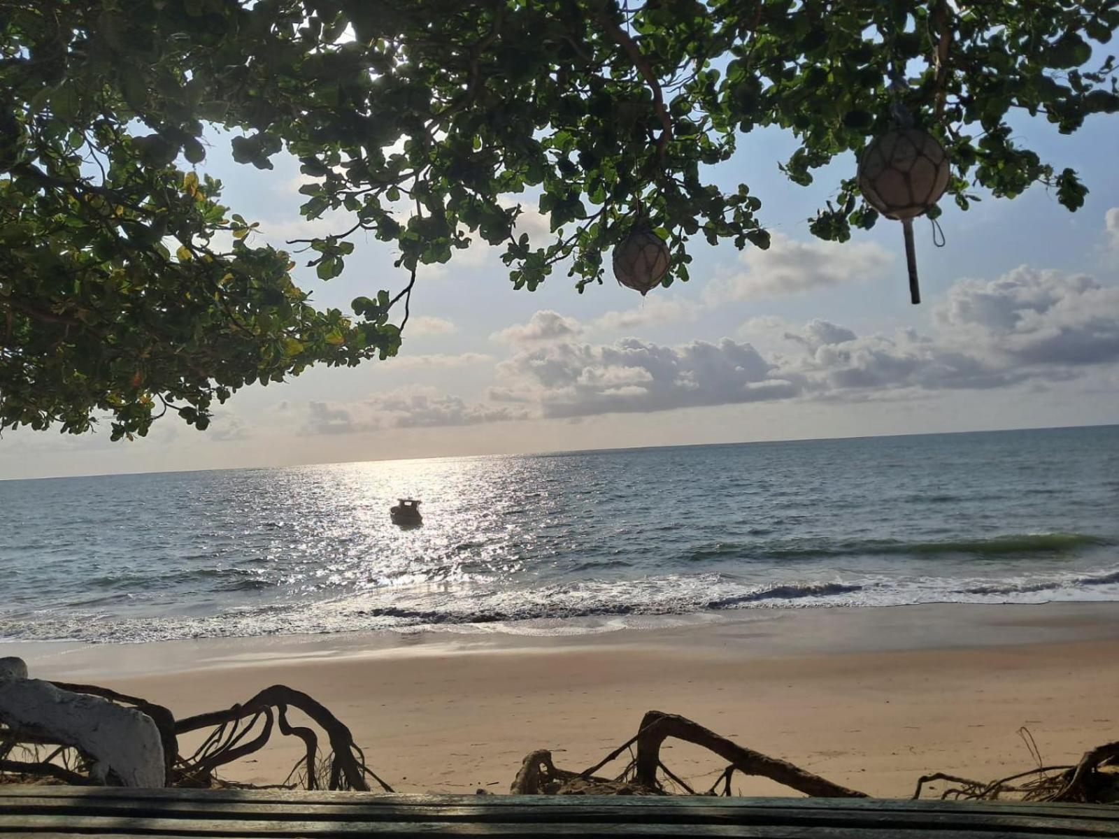 Pousada Intimista Odoya Beach - Suite Quadrupla コンデ エクステリア 写真